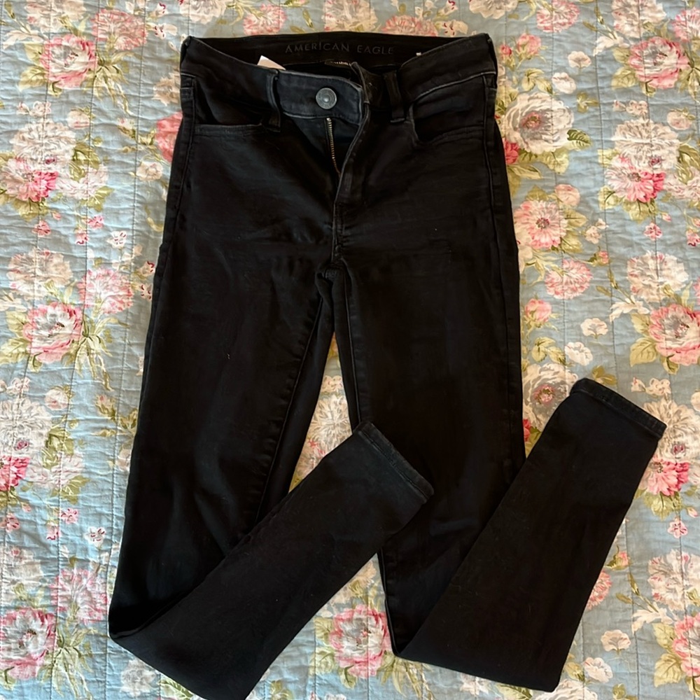 Black, American Eagle jeans. Size 0.